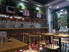 -麻小劲菌汤麻辣烫(体育西路店)