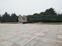 -上海市龙华烈士陵园