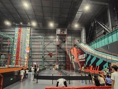 -极限PLAY运动娱乐新世界·团建派对潮玩休闲馆·室内蹦极高空游乐园
