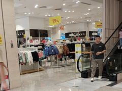 -BIGOFFS 超级折扣(仁恒伊势丹店)