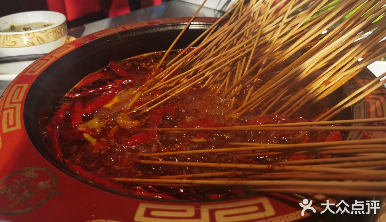 下班去吃生意也挺好的，推荐鸡胗，牛肉，粉条，土豆