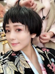 -onlygirl摄影美学馆高端定制(江滩店)