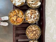 -山菌美食苑(振兴路店)