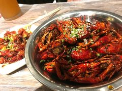 -巴厘龙虾·榜首油焖大虾(音乐学院·沿江酒馆店)