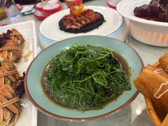 -花小蟹·无锡菜·大闸蟹主题餐厅·评弹表演(南长街店)