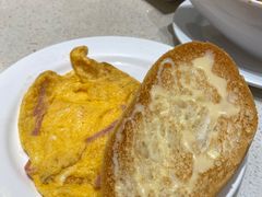 -香港新发烧腊茶餐厅(水围店)