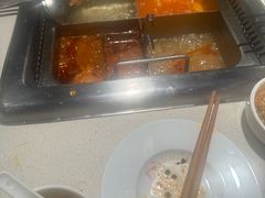 -海底捞火锅鲜切牛肉主题店(长寿路店)