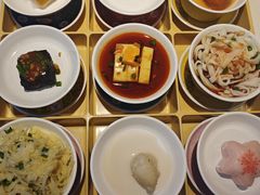 -阿瓦山寨·湘菜现炒·剁椒鱼头王(咸阳总店)