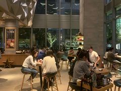 -星巴克臻选(杭州嘉里中心1F店)