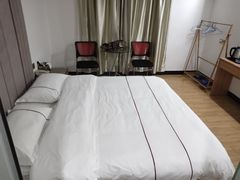 -鑫雅居公寓(广州南站地铁站店)