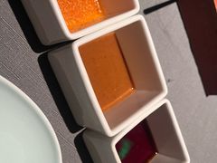 沙茶酱-左庭右院鲜牛肉火锅黑金店(陆家嘴中心店)