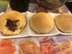 酥皮焗叉烧包-添好运点心专门店(深水埗店)