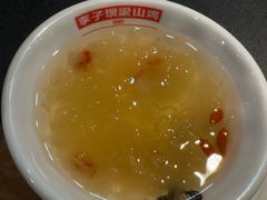 银耳汤-李子坝梁山鸡(李子坝大鸡哥店)