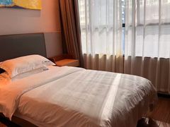 -凯亚斯顿酒店(深圳罗湖水贝国际珠宝城店)