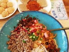 -贵凤凰贵州米粉(五道口店)