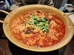 -张翻越·川渝冒菜·武汉黑鸭煲(城北万象城店)