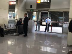 -上海长途客运南站-停车场