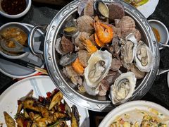 -五谷丰登农家院·地道胶东菜·海鲜烧烤(威海店)