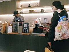 -瑞幸咖啡(怡富广场店)