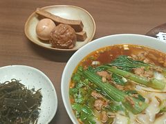 -顺溜·手工刀削面·黑金店(铜锣湾店)