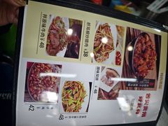 -聚黔堂凯里酸汤鱼美食店