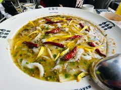 -渔语鱼新川菜Bistro(万象天地店)