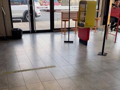 -麦当劳(松江飞航广场店)