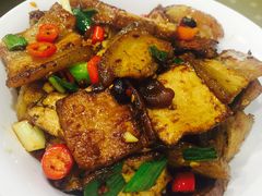 -建辉湖南土菜馆(南大街店)