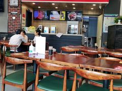 大堂-李先生牛肉面大王(站北广场店)