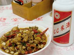 -堂瓦里·33年传统赣菜(第一街区店)