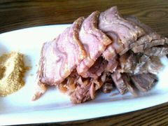 老郑盐蘸牛肉-星巴克臻选(杭州良渚文化村店)