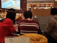 -新华文创·光的空间