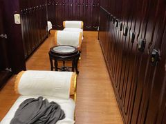 -碧中海汤泉汗蒸酒店