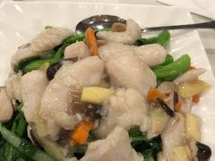 -半岛海鲜酒家