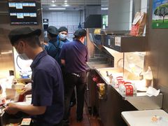 -麦当劳(虹梅路地铁站店)