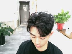 -西克造型美发连锁