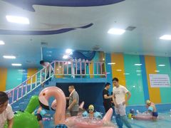 -楠木种子游泳馆(李沧万达店)