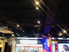 大堂-马路牙子地桌烤肉(工体店)