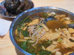 -柳州肥姨妈大骨螺蛳粉(东靖路店)