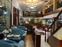 -OLD TREE老树咖啡·西餐厅(台山人工湖店)