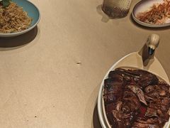 -八府香鸭·啫啫煲(华山路店)