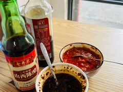 辣椒酱-正宗杭州小笼包(高岭小区店)