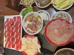 -沸炉重庆老火锅(军事博物馆店)