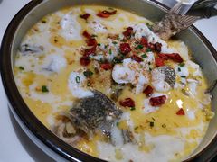 酸菜清汤鲈鱼-石头咕(葵蓬店)