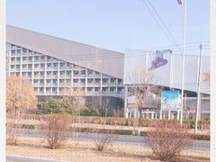 -乔波室内滑雪场