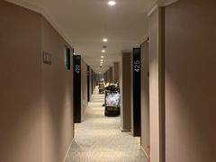 -如家精选酒店(上海思南路淮海中路地铁站店)
