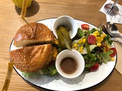 -HELLO 27 意面·沙拉·帕尼尼