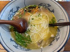 -芸南道·过桥米线(昆明老街旗舰店)