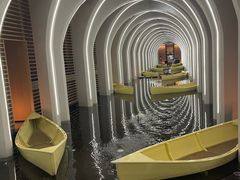 -涨巢·潮玩水疗局