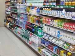 -711便利店(黄岛青医店)